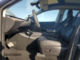 2022 Tesla Model Y Performance с VIN 7SAYGDEF1NF347903, выставлен на аукционе Copart как лот 57646175 с пробегом 48 286 миль миль и Списание • Salvage title. История ставок и продаж доступна на DreamBid. Изображение 7.