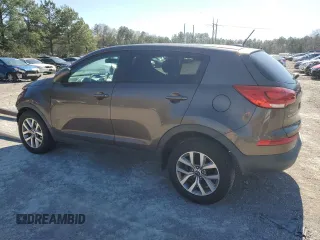 2015 Kia Sportage LX with VIN KNDPB3AC2F7727708, listed as a Copart auction lot 50307865 with 181,113 mi miles and Salvage Title. Bid and sale history available at carsss.com. Image 2.