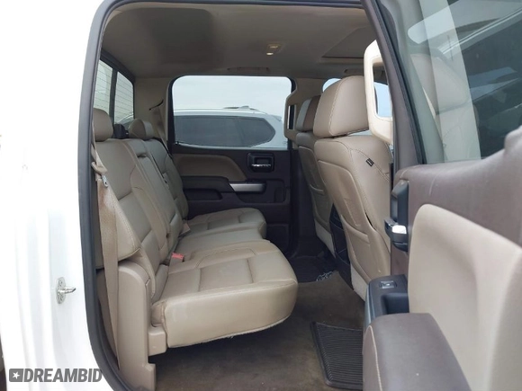 2015 Chevrolet Silverado 2500HD LTZ with VIN 1GC1KWE89FF149299, listed as a IAAI auction lot 41565330 with 249,551 mi miles. Bid and sale history available at carsss.com. Image 8.