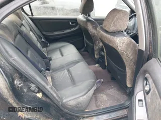 2003 Nissan Maxima GLE z VIN JN1DA31A93T413922, wystawiony jako IAAI lot #42360687 z przebiegiem Nie podano mil oraz . Historia ofert i sprzedaży dostępna na DreamBid. Obrazek 8.