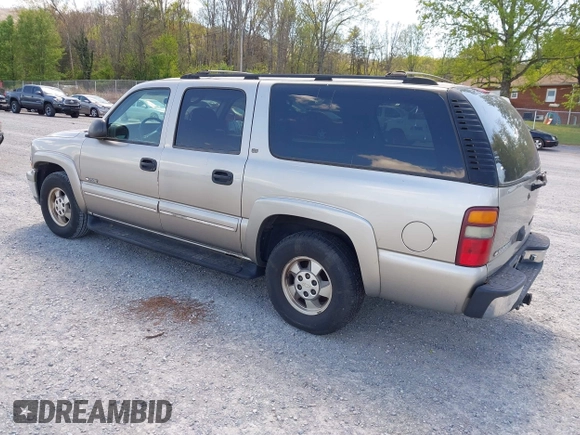 2000 Chevrolet Suburban LT with VIN 3GNFK16T0YG114431, listed as a IAAI auction lot 42059206 with 266,582 mi miles. Bid and sale history available at carsss.com. Image 3.