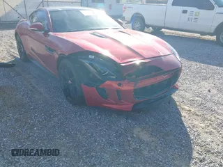 2015 Jaguar F-Type R z VIN SAJWA6DA6FMK21764, wystawiony jako IAAI lot #41406202 z przebiegiem 59 253 mil mil oraz . Historia ofert i sprzedaży dostępna na DreamBid. Obrazek 6.