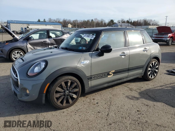 2018 MINI Hardtop 4 Door Cooper S с VIN WMWXU3C58J2F50385, выставлен на аукционе Copart как лот 51168775 с пробегом 77 091 миль миль и Списание • Salvage title. История ставок и продаж доступна на DreamBid. Изображение 1.