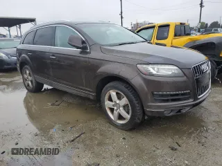2013 Audi Q7 3.0L TDI Premium Plus with VIN WA1LMAFE4DD012722, listed as a Copart auction lot 45210685 with 161,082 mi miles and Clean Title. Bid and sale history available at carsss.com. Image 4.