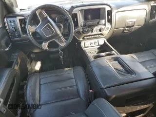 2017 GMC Sierra 3500HD Denali z VIN 1GT42YEY6HF158831, wystawiony jako Copart lot #74659734 z przebiegiem Nie podano mil oraz Nie do naprawy • Non repairable. Historia ofert i sprzedaży dostępna na DreamBid. Obrazek 8.
