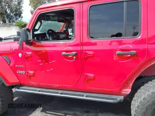 2019 Jeep Wrangler Unlimited Sahara with VIN 1C4HJXEN0KW552028, listed as a IAAI auction lot 41934634 with 53,054 mi miles and . Bid and sale history available at DreamBid. Image 15.