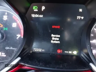 2017 Alfa Romeo Giulia with VIN ZARFAEBN9H7556152, listed as a IAAI auction lot 41858341 with 72,202 mi miles. Bid and sale history available at carsss.com. Image 16.
