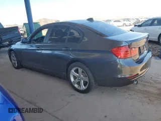 2013 BMW 3 Series 320i xDrive с VIN WBA3C3C50DF982044, выставлен на аукционе Copart как лот 57412795 с пробегом 136 085 миль миль и Списание • Salvage title. История ставок и продаж доступна на DreamBid. Изображение 2.