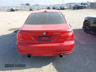 2011 BMW 3 Series 335i xDrive with VIN WBAKF9C53BE619424, listed as a IAAI auction lot 40989402 with 138,896 mi miles. Bid and sale history available at carsss.com. Image 15.