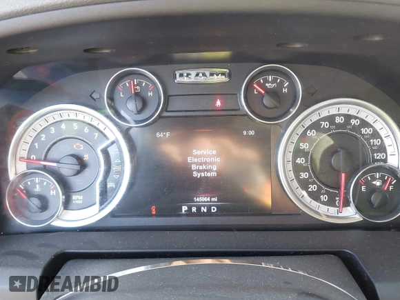 2015 Ram 1500 Big Horn z VIN 1C6RR7LT1FS719886, wystawiony jako IAAI lot #41898418 z przebiegiem 145 064 mil mil oraz . Historia ofert i sprzedaży dostępna na DreamBid. Obrazek 7.