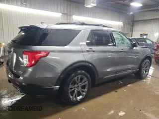 2023 Ford Explorer XLT with VIN 1FMSK8DH2PGA99063, listed as a Copart auction lot 48875855 with 50,106 mi miles and Salvage Title. Bid and sale history available at carsss.com. Image 3.
