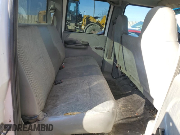 2007 Ford F-250 XL with VIN 1FTSW20P07EA17846, listed as a Copart auction lot 85540304 with 250,253 mi miles and Salvage Title. Bid and sale history available at DreamBid. Image 10.