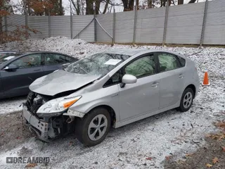 2015 Toyota Prius Four with VIN JTDKN3DU0F0452211, listed as a IAAI auction lot 41226379 with 73,678 mi miles. Bid and sale history available at carsss.com. Image 2.