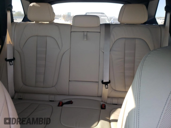 2019 BMW X5 xDrive50i with VIN 5UXJU2C53KLN64270, listed as a Copart auction lot 71048052 with 29,570 mi miles. Bid and sale history available at carsss.com. Image 10.
