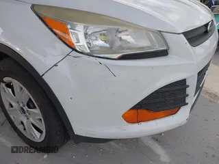 2014 Ford Escape S with VIN 1FMCU0F78EUB64310, listed as a IAAI auction lot 41912138 with 257,755 mi miles. Bid and sale history available at carsss.com. Image 14.