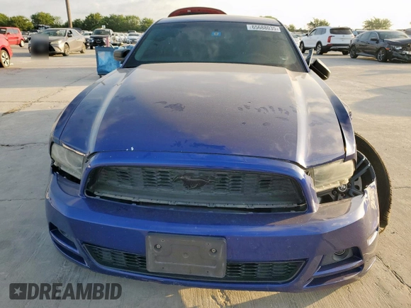 2013 Ford Mustang V6 with VIN 1ZVBP8AM1D5256853, listed as a Copart auction lot 65688035 with 142,838 mi miles and Clean title. Bid and sale history available at DreamBid. Image 5.