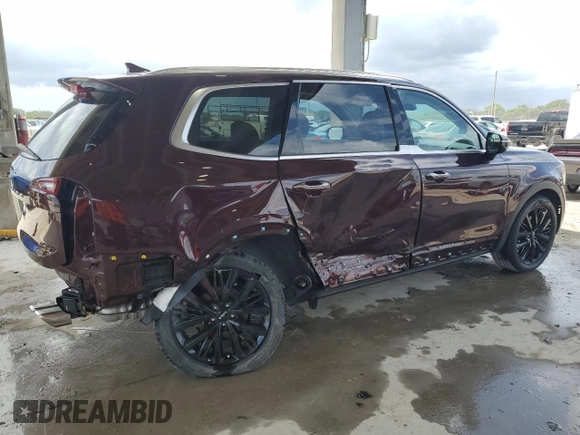 2022 Kia Telluride SX with VIN 5XYP54HC7NG281592, listed as a Copart auction lot 61362775 with 30,821 mi miles and Salvage title. Bid and sale history available at DreamBid. Image 3.