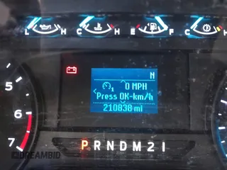 2019 Ford F-250 XL с VIN 1FT7W2B63KEG78824, выставлен на аукционе IAAI как лот 42119771 с пробегом 210 838 миль миль и . История ставок и продаж доступна на DreamBid. Изображение 15.