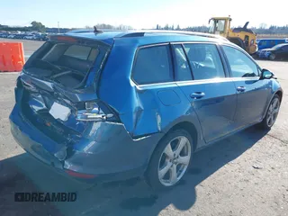 2015 Volkswagen Golf SportWagen TDI SE with VIN 3VWCA7AUXFM516566, listed as a IAAI auction lot 41437667 with 140,554 mi miles. Bid and sale history available at carsss.com. Image 4.