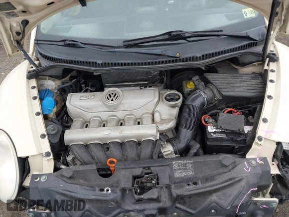2006 Volkswagen Beetle with VIN 3VWSF31Y16M318144, listed as a IAAI auction lot 41554903 with 126,984 mi miles and . Bid and sale history available at DreamBid. Image 10.