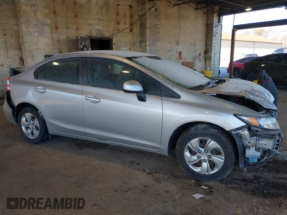 2013 Honda Civic LX z VIN 19XFB2F5XDE243749, wystawiony jako IAAI lot #41252330 z przebiegiem 85 879 mil mil oraz . Historia ofert i sprzedaży dostępna na DreamBid. Obrazek 1.