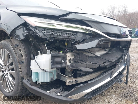 2021 Toyota Venza LE with VIN JTEAAAAH4MJ005080, listed as a IAAI auction lot 41856738 with 164,456 mi miles and . Bid and sale history available at DreamBid. Image 6.