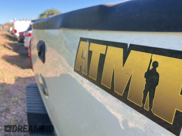 2011 Ford F-250 XL with VIN 1FT7W2B63BEC17090, listed as a IAAI auction lot 42840403 with 88,849 mi miles and . Bid and sale history available at DreamBid. Image 11.