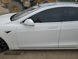 2020 Tesla Model S Long Range with VIN 5YJSA1E2XLF403088, listed as a Copart auction lot 64662604 with Not Provided miles and Salvage Title. Bid and sale history available at DreamBid. Image 7.