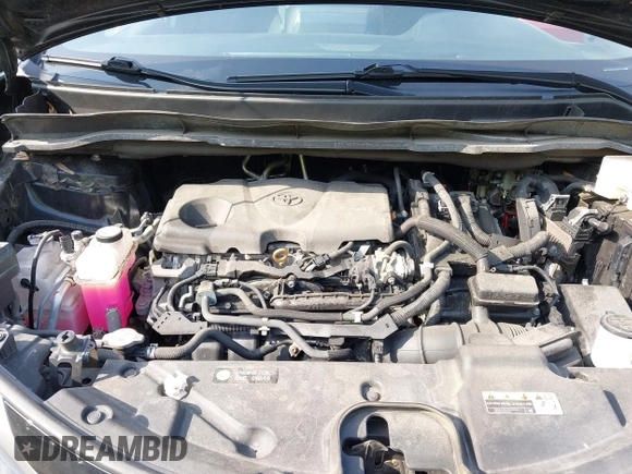 2022 Toyota Sienna XSE with VIN 5TDDRKEC8NS079069, listed as a IAAI auction lot 42231512 with 121,494 mi miles and . Bid and sale history available at DreamBid. Image 10.