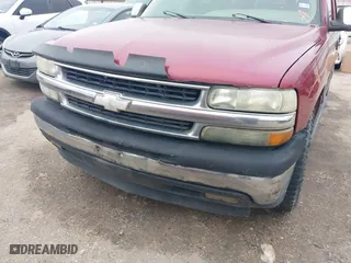 2005 Chevrolet Tahoe Z71 with VIN 1GNEC13T95R155083, listed as a IAAI auction lot 41430239 with 333,463 mi miles. Bid and sale history available at carsss.com. Image 6.