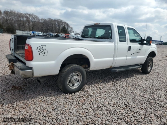 2015 Ford Super Duty F-250 SRW XLT with VIN 1FT7X2B65FED45334, listed as a Copart auction lot 49216525 with 182,864 mi miles and Salvage Title. Bid and sale history available at carsss.com. Image 3.