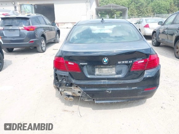 2015 BMW 5 Series 535d xDrive with VIN WBAFV3C50FD686804, listed as a IAAI auction lot 42402814 with 217,892 mi miles and . Bid and sale history available at DreamBid. Image 15.