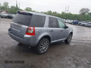 2008 Land Rover LR2 HSE with VIN SALFT24N48H098359, listed as a IAAI auction lot 42123864 with 131,551 mi miles and . Bid and sale history available at DreamBid. Image 4.