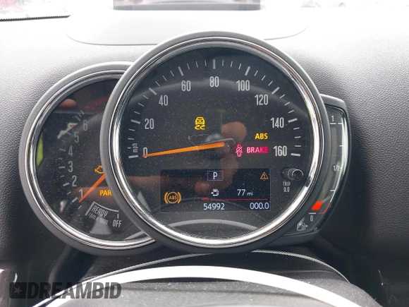 2018 MINI Countryman Cooper S z VIN WMZYT3C31J3D99568, wystawiony jako IAAI lot #42131017 z przebiegiem 54 992 mil mil oraz . Historia ofert i sprzedaży dostępna na DreamBid. Obrazek 7.