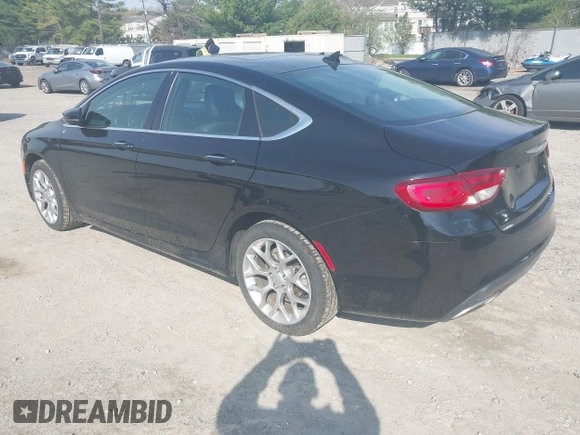 2015 Chrysler 200 C z VIN 1C3CCCEG0FN553629, wystawiony jako IAAI lot #41994143 z przebiegiem 75 774 mil mil oraz . Historia ofert i sprzedaży dostępna na DreamBid. Obrazek 3.
