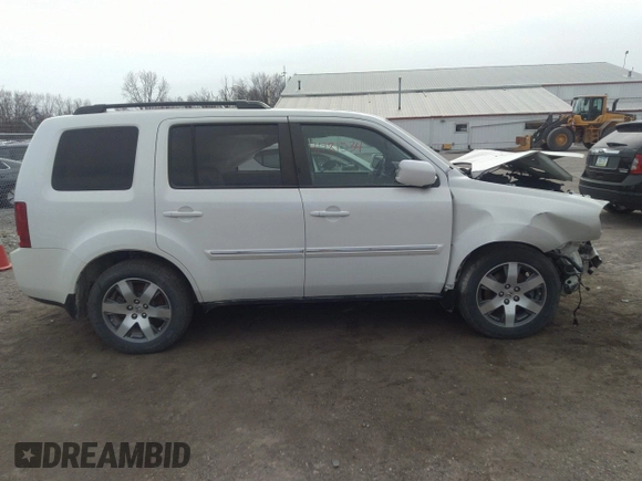 2015 Honda Pilot Touring with VIN 5FNYF4H9XFB047607, listed as a IAAI auction lot 41781534 with 157,252 mi miles. Bid and sale history available at carsss.com. Image 13.