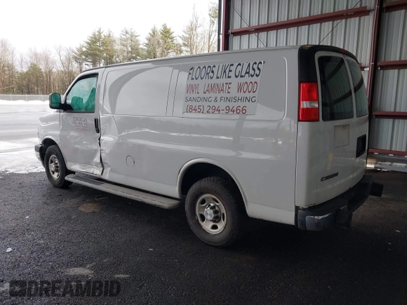 2018 Chevrolet Express Cargo Van with VIN 1GCWGAFG8J1905193, listed as a IAAI auction lot 41726804 with 83,690 mi miles. Bid and sale history available at carsss.com. Image 3.