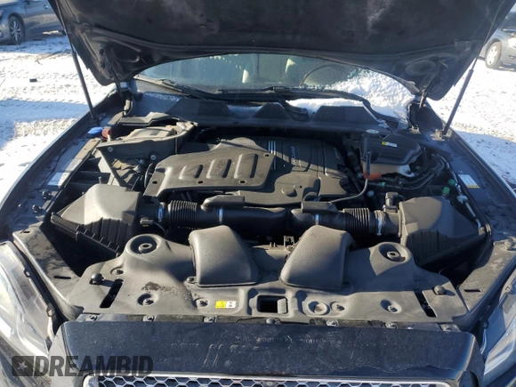 2016 Jaguar XJ Portfolio with VIN SAJWA2G78G8V94534, listed as a Copart auction lot 86926944 with 144,093 mi miles and Salvage title. Bid and sale history available at DreamBid. Image 12.