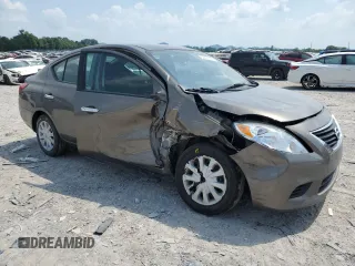 2012 Nissan Versa SV with VIN 3N1CN7AP2CL800957, listed as a Copart auction lot 62297745 with 60,667 mi miles and Clean title. Bid and sale history available at DreamBid. Image 4.