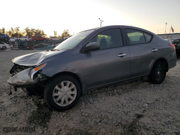 2018 Nissan Versa Sedan SV with VIN 3N1CN7AP7JL861668, listed as a Copart auction lot 75946124 with 95,851 mi miles and Salvage Title. Bid and sale history available at carsss.com. Image 1.
