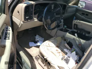 2001 GMC Yukon XL SLT with VIN 3GKEC16T91G259060, listed as a Copart auction lot 62300534 with 331,433 mi miles and Salvage Title. Bid and sale history available at carsss.com. Image 8.