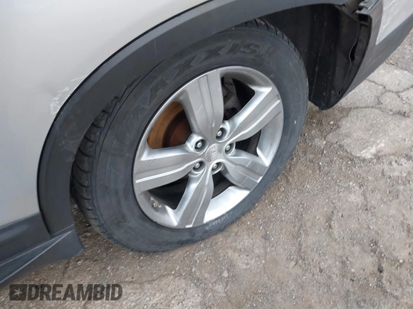 2012 Kia Sorento EX with VIN 5XYKU4A2XCG256830, listed as a IAAI auction lot 42031102 with 200,957 mi miles. Bid and sale history available at carsss.com. Image 12.