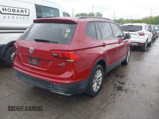 2018 Volkswagen Tiguan S with VIN 3VV0B7AX3JM095118, listed as a IAAI auction lot 42319834 with 100,759 mi miles and . Bid and sale history available at DreamBid. Image 4.