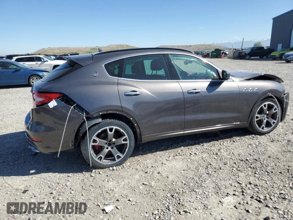2017 Maserati Levante with VIN ZN661XUS3HX217488, listed as a Copart auction lot 54862585 with 66,801 mi miles and Clean Title. Bid and sale history available at carsss.com. Image 3.