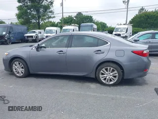 2015 Lexus ES 330 z VIN JTHBK1GG6F2153506, wystawiony jako IAAI lot #42357576 z przebiegiem 142 795 mil mil oraz . Historia ofert i sprzedaży dostępna na DreamBid. Obrazek 14.