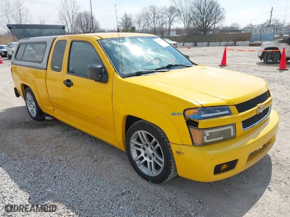 2005 Chevrolet Colorado LS ZQ8 with VIN 1GCCS196158205579, listed as a IAAI auction lot 41894756 with 236,670 mi miles. Bid and sale history available at carsss.com. Image 1.