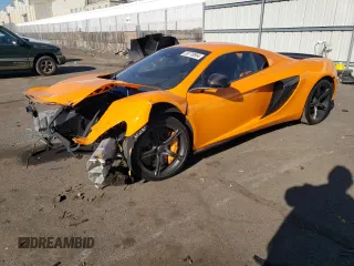 2015 McLaren 650S z VIN SBM11FAA4FW005016, wystawiony jako Copart lot #39770864 z przebiegiem Nie podano mil oraz . Historia ofert i sprzedaży dostępna na DreamBid. Obrazek 1.