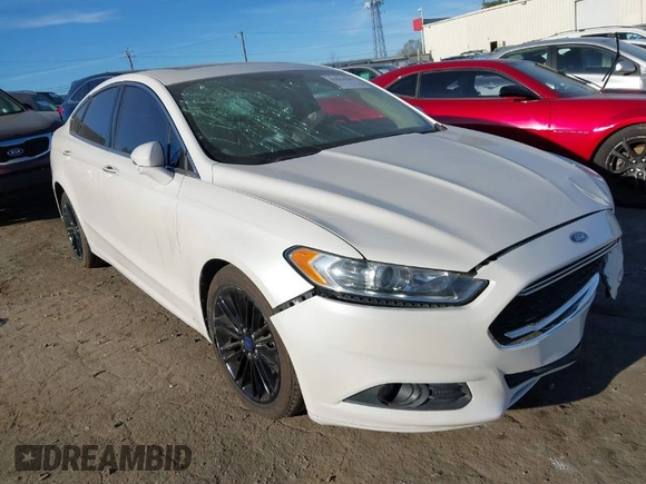 2014 Ford Fusion SE with VIN 3FA6P0HD5ER386781, listed as a IAAI auction lot 41814103 with 62,142 mi miles. Bid and sale history available at carsss.com. Image 1.