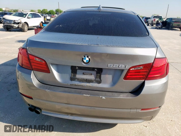 2013 BMW 5 Series 528i with VIN WBAXG5C54DDY34847, listed as a Copart auction lot 51960695 with Not Provided miles and Salvage Title. Bid and sale history available at carsss.com. Image 6.