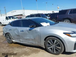 2021 Nissan Maxima SV with VIN 1N4AA6CV0MC501153, listed as a IAAI auction lot 41650382 with 56,686 mi miles. Bid and sale history available at carsss.com. Image 14.